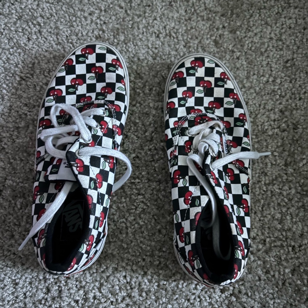 Like new kids cherry printed Vans!